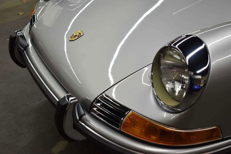 Porsche 911 T