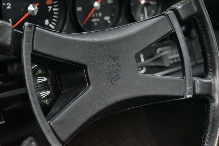 Porsche 911 T