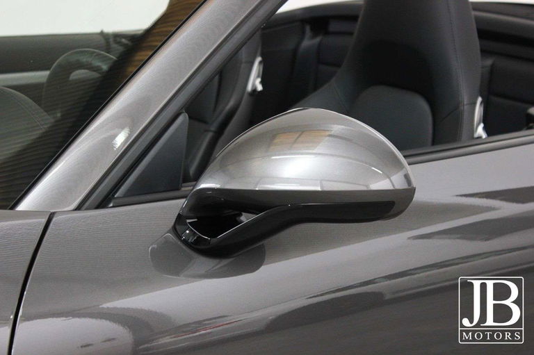 Porsche 991 Carrera 4 GTS