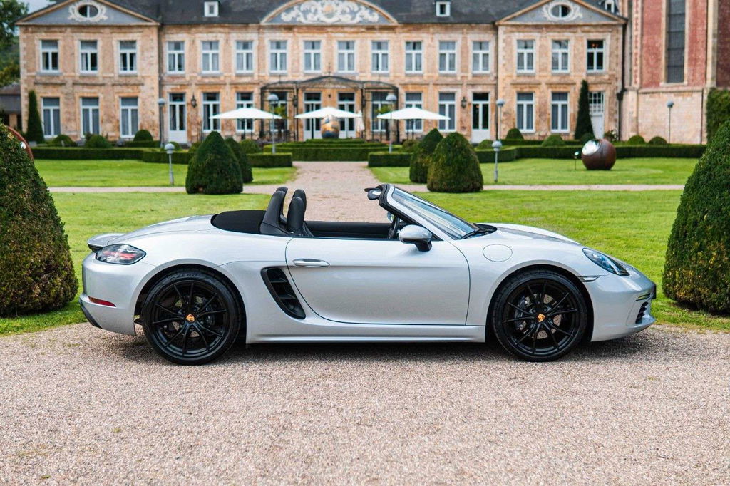 Porsche 718 Boxster