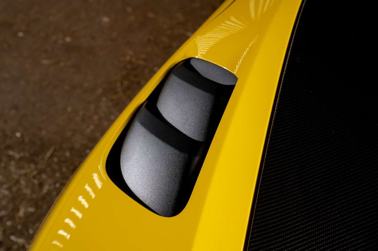 Porsche 718 Cayman GT4 RS