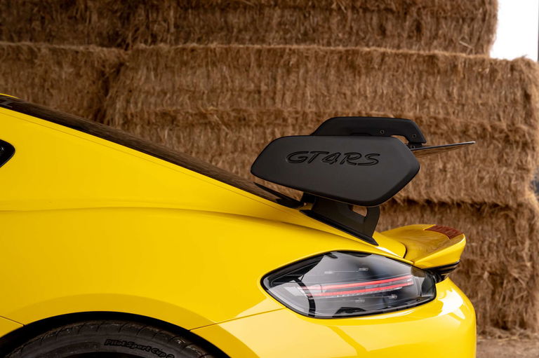 Porsche 718 Cayman GT4 RS