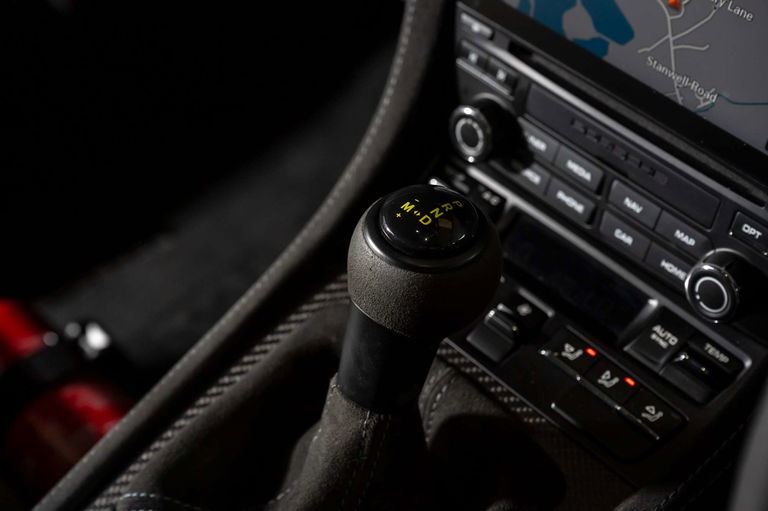 Porsche 718 Cayman GT4 RS