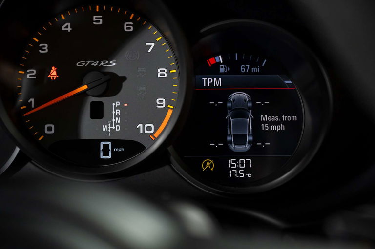 Porsche 718 Cayman GT4 RS