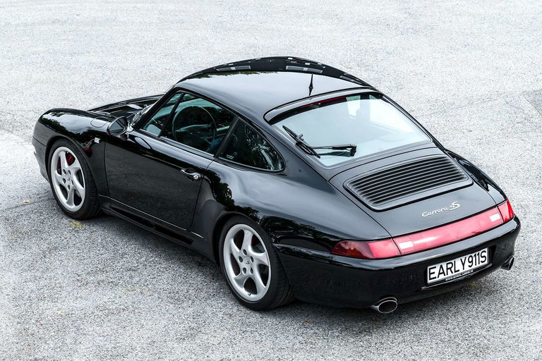 Porsche 993 Carrera 4S