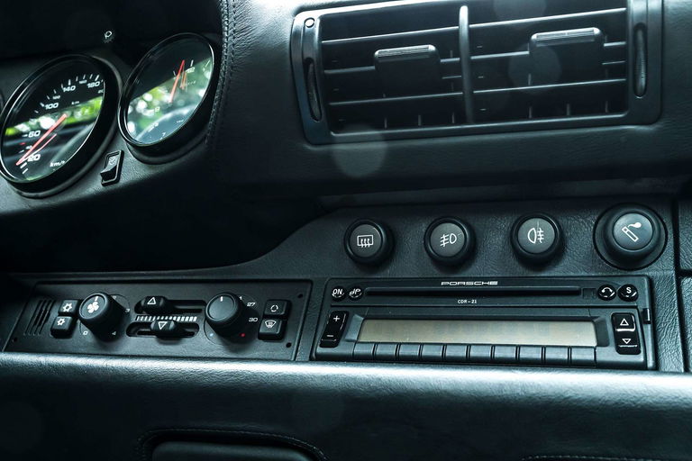 Porsche 993 Carrera 4S