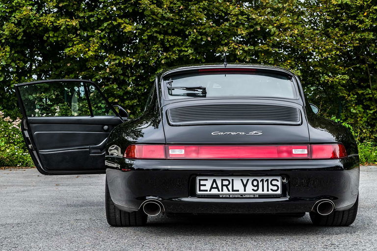 Porsche 993 Carrera 4S