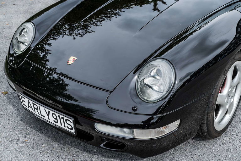 Porsche 993 Carrera 4S