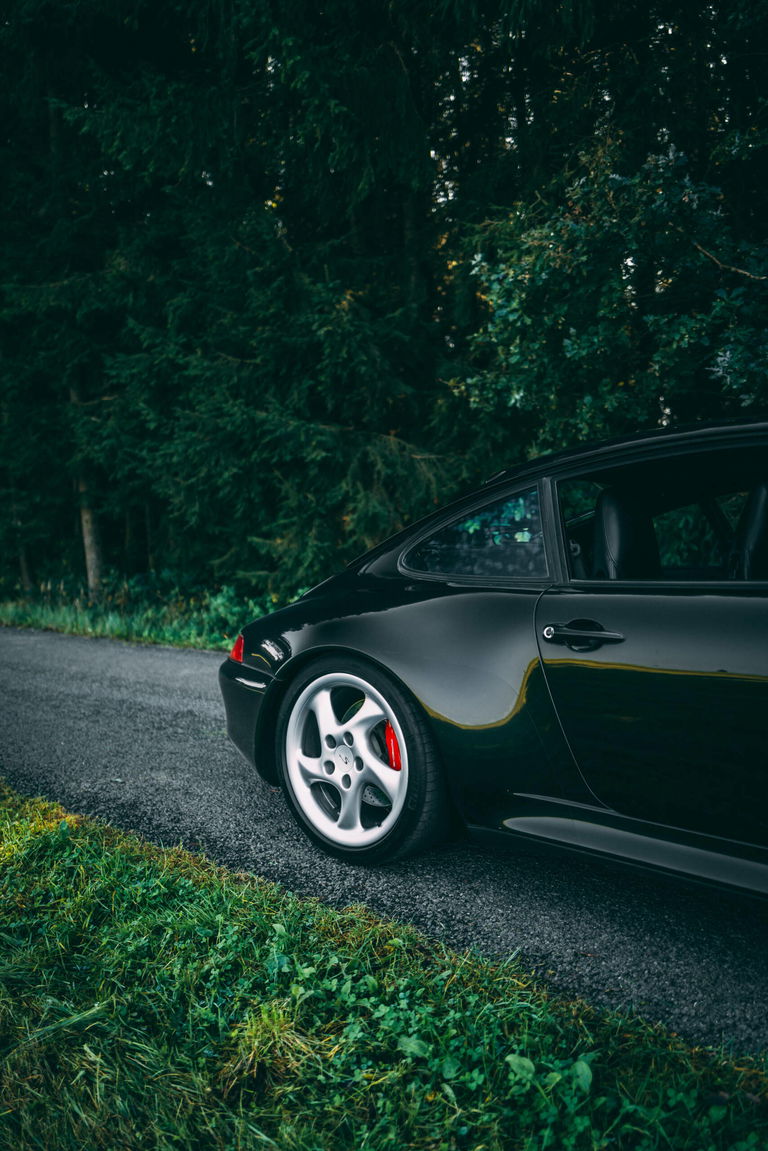 Porsche 993 Carrera 4S