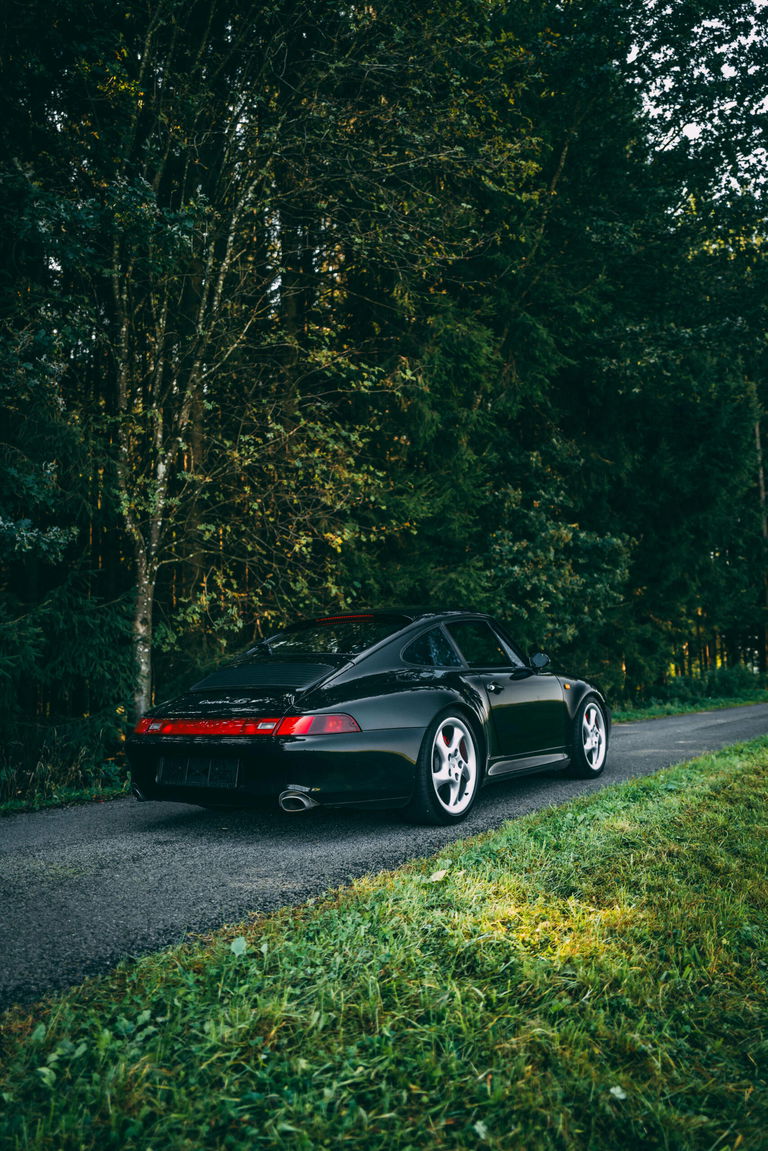 Porsche 993 Carrera 4S