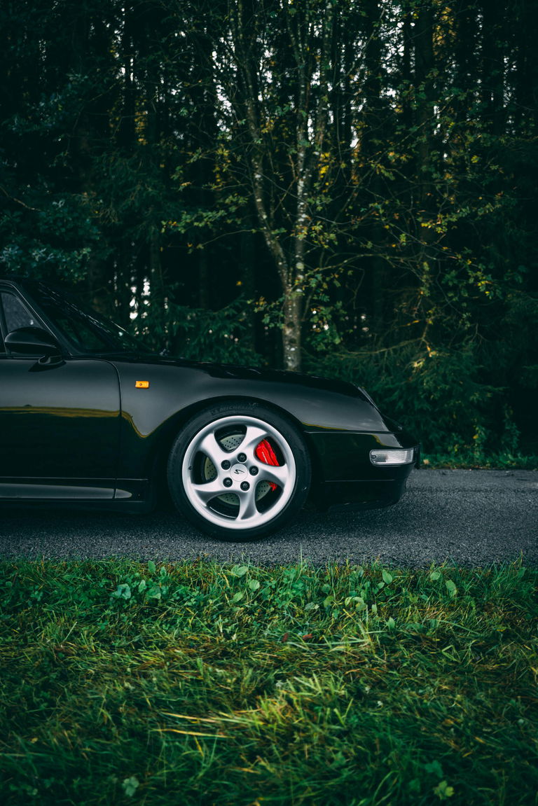Porsche 993 Carrera 4S