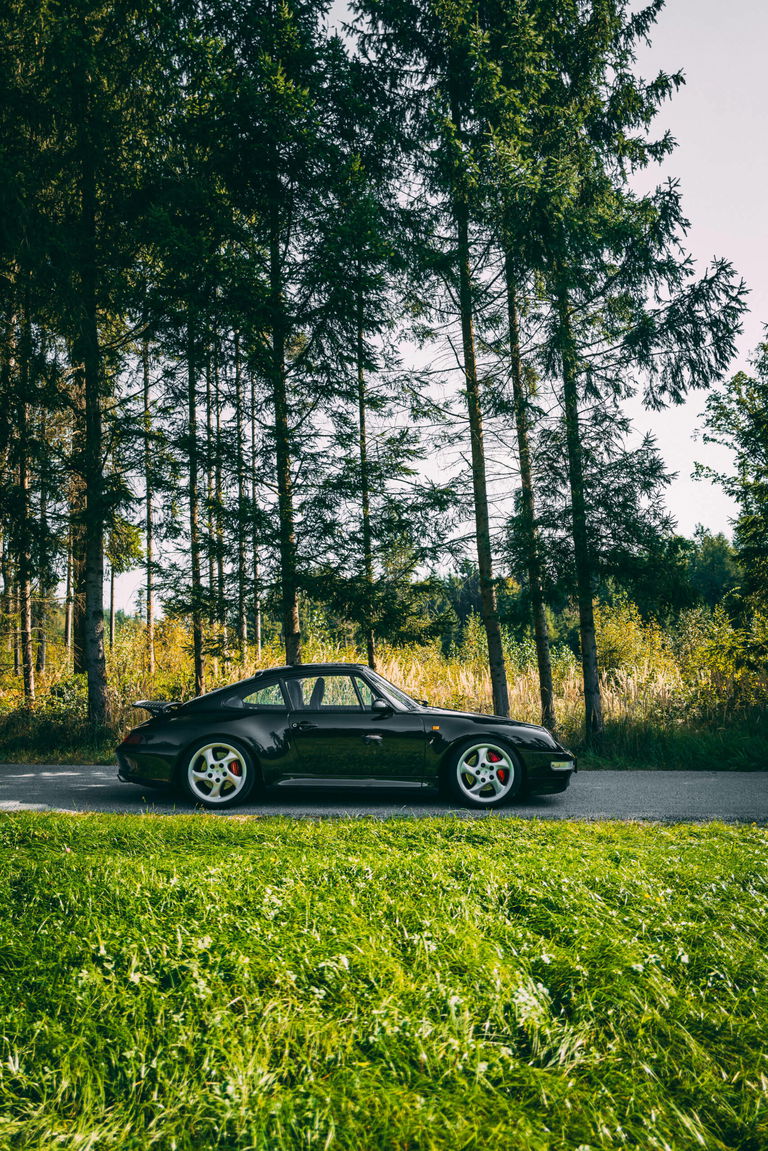 Porsche 993 Carrera 4S