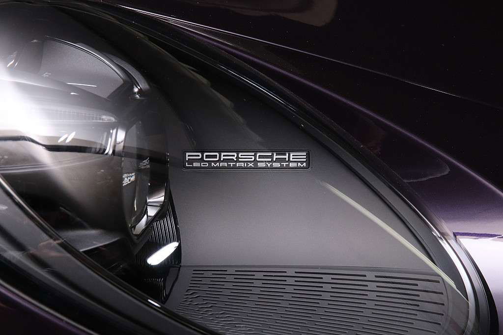 Porsche 992 Carrera GTS