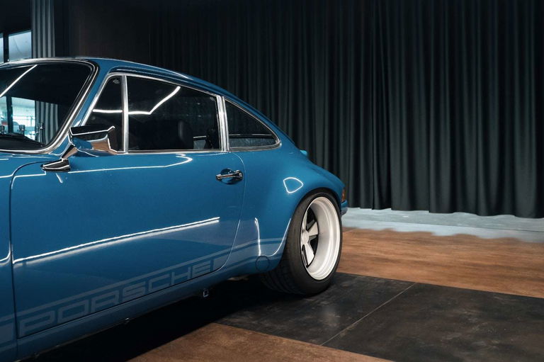 Porsche 911 Backdate