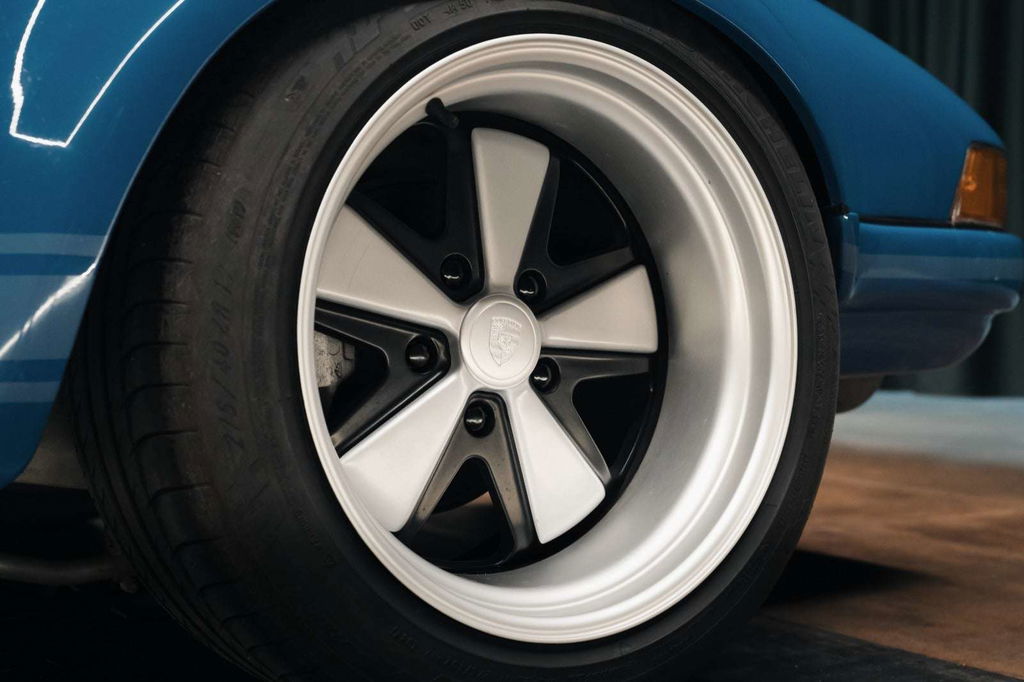 Porsche 911 Backdate