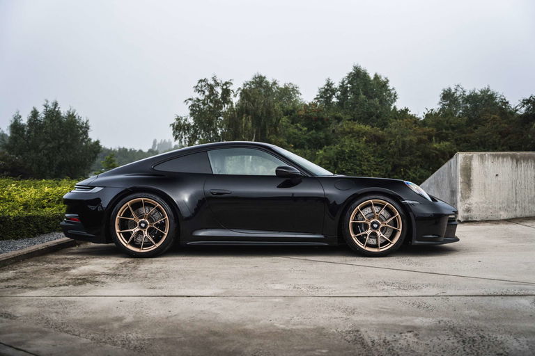 Porsche 992 GT3 Touring