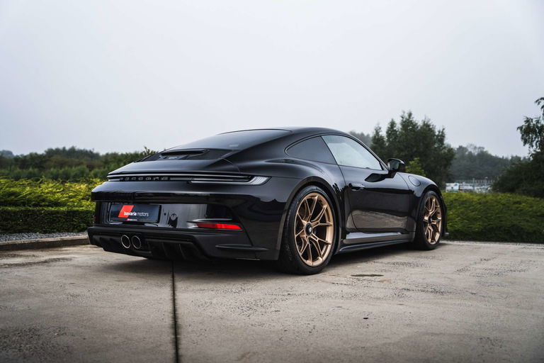 Porsche 992 GT3 Touring