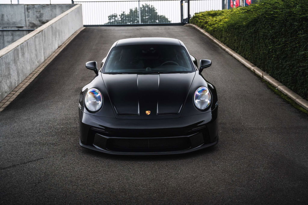 Porsche 992 GT3 Touring