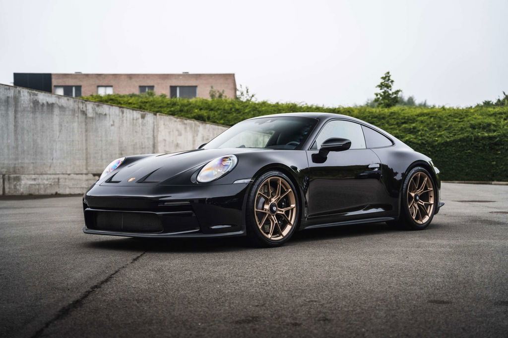 Porsche 992 GT3 Touring