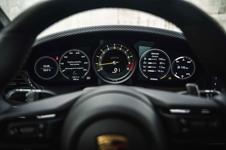 Porsche 992 GT3 Touring