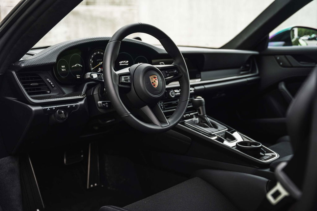 Porsche 992 GT3 Touring