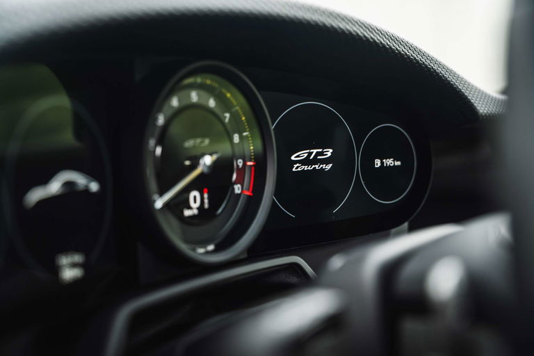 Porsche 992 GT3 Touring