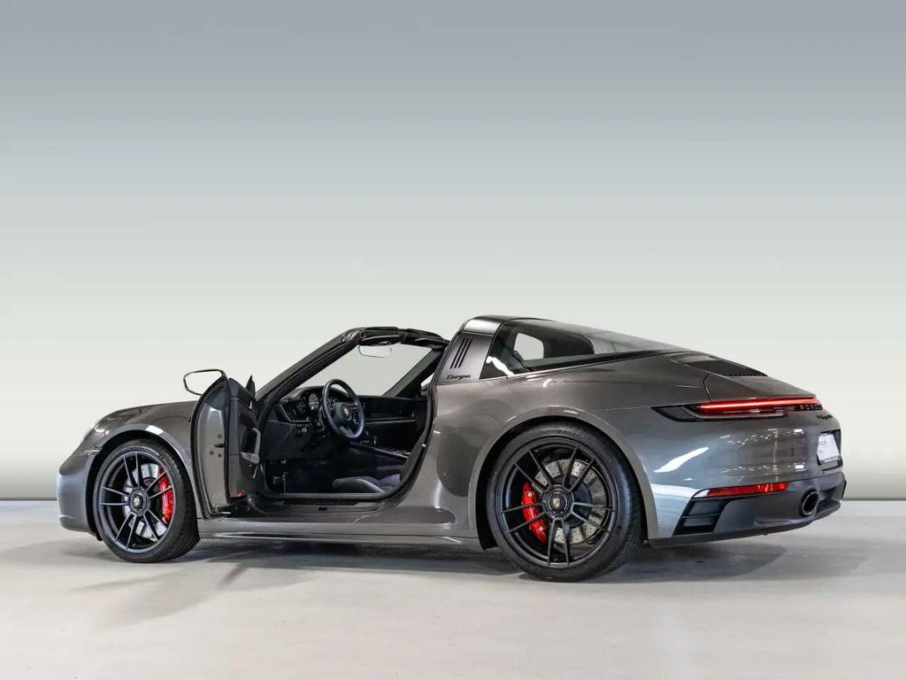 Porsche 992 Targa 4 GTS