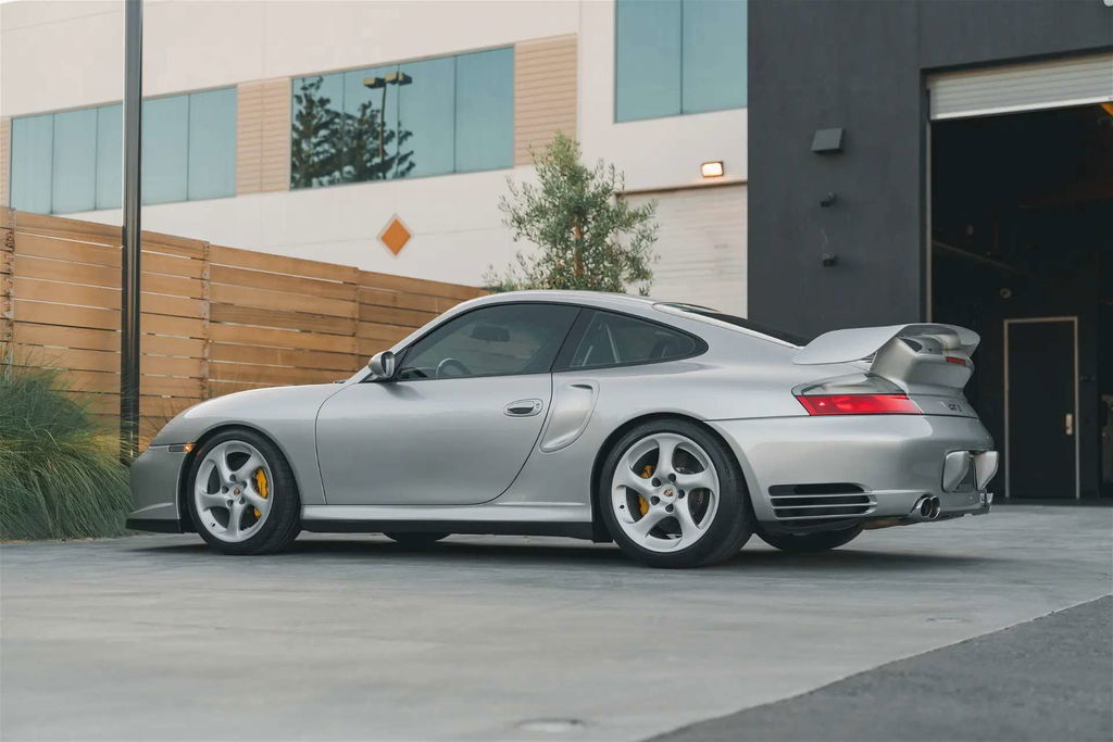 Porsche 996 GT2