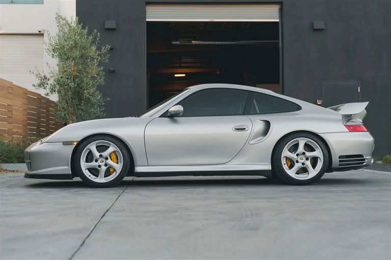 Porsche 996 GT2
