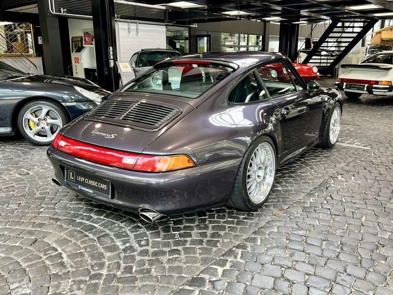 Porsche 993 Carrera S