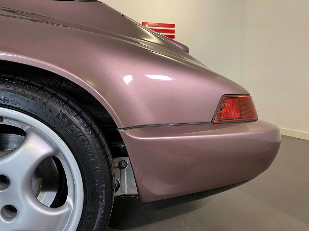 Porsche 964 Carrera 4