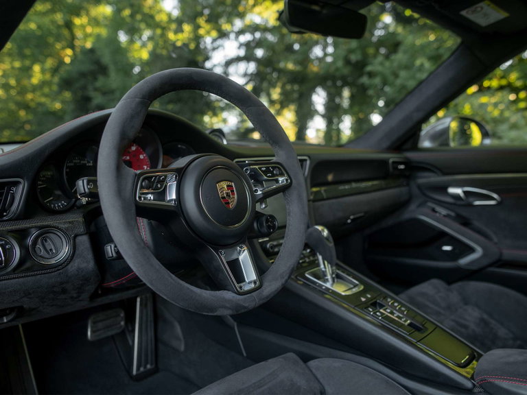 Porsche 991.2 Carrera 4 GTS