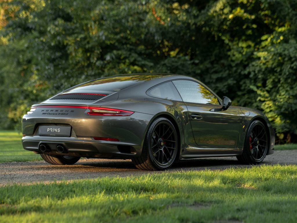 Porsche 991.2 Carrera 4 GTS