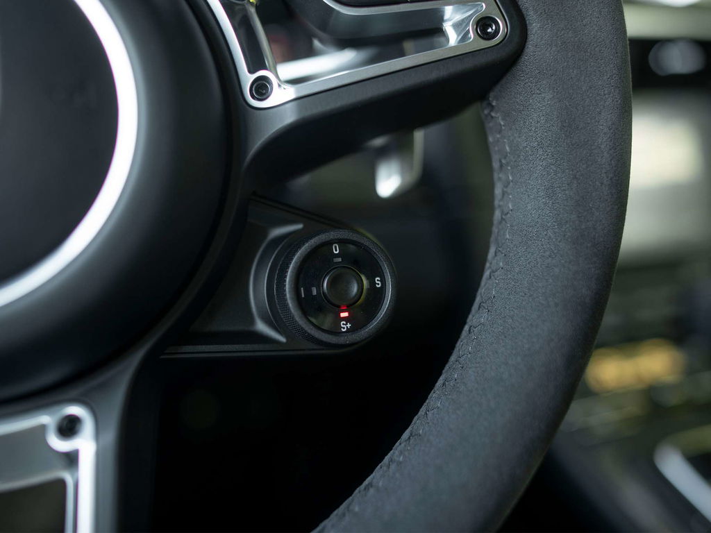 Porsche 991.2 Carrera 4 GTS