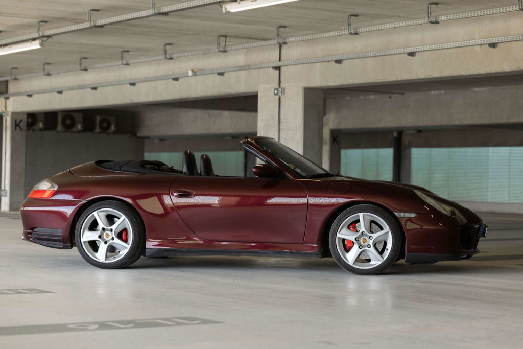 Porsche 996 Carrera 4S