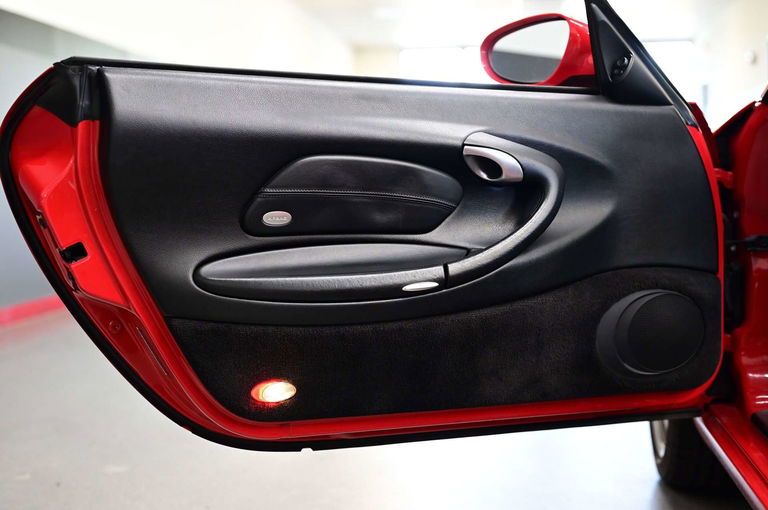 Porsche 996 Carrera 4