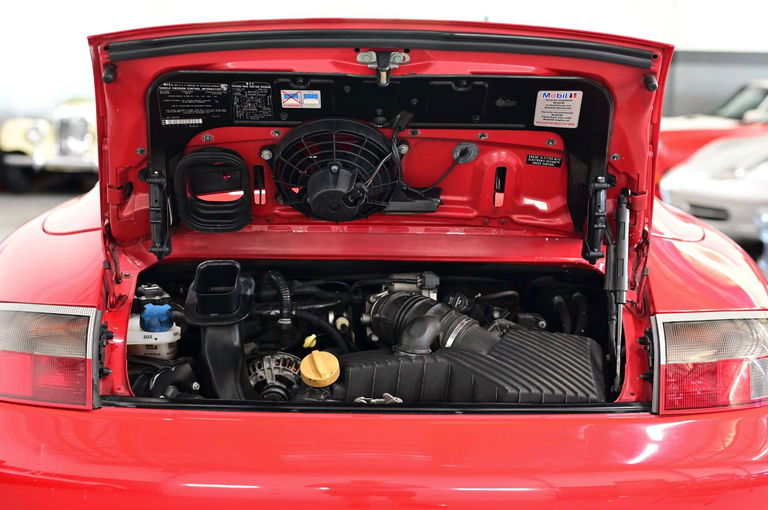 Porsche 996 Carrera 4