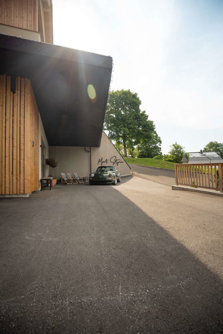 Porsche 911 Backdate