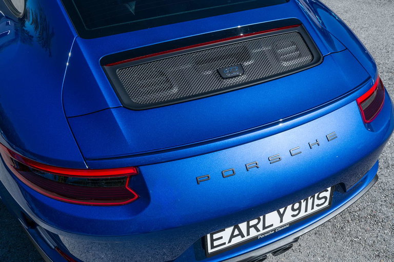 Porsche 991.2 GT3 Touring