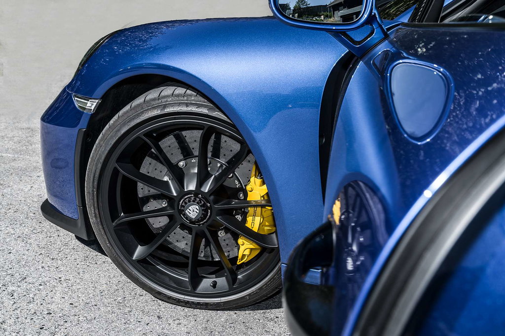 Porsche 991.2 GT3 Touring