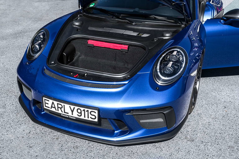 Porsche 991.2 GT3 Touring