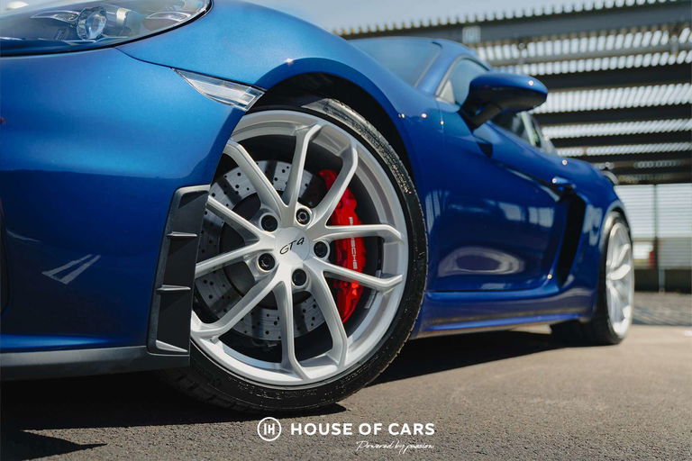 Porsche 718 Cayman GT4