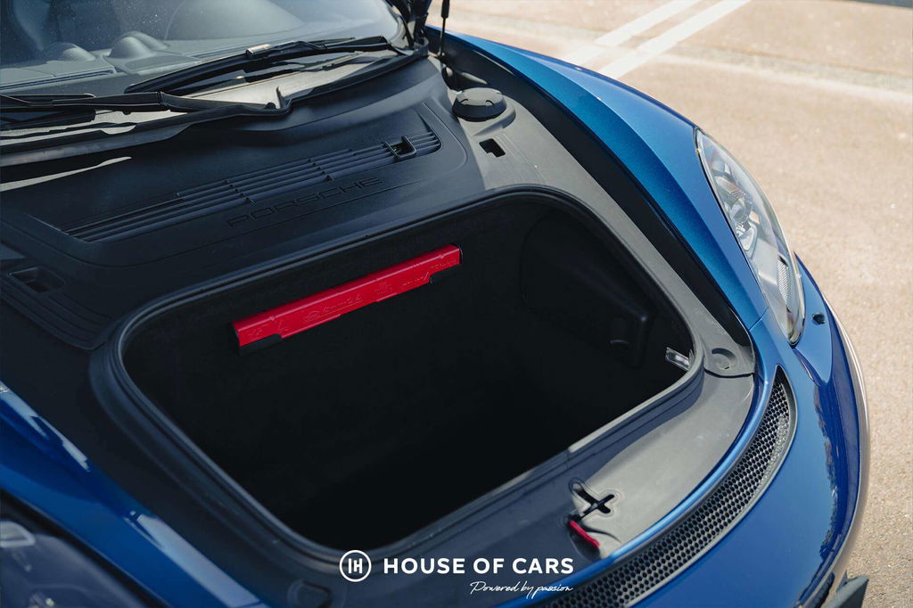 Porsche 718 Cayman GT4