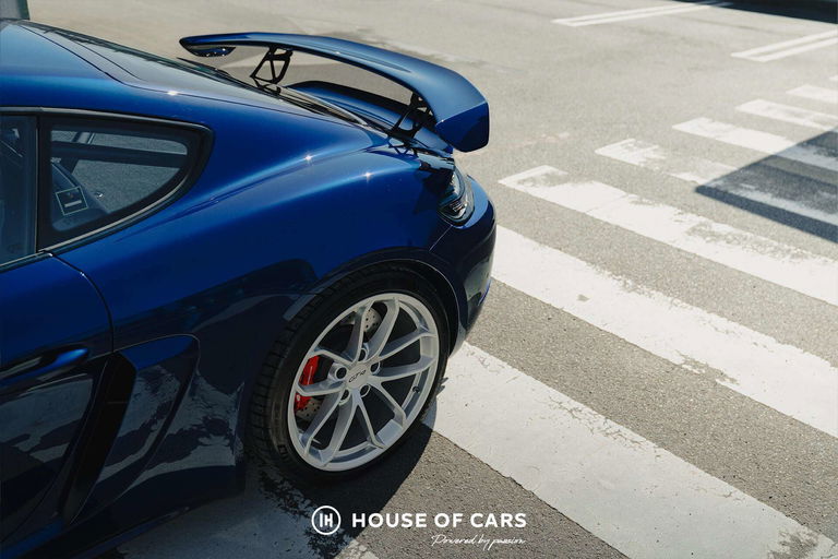 Porsche 718 Cayman GT4
