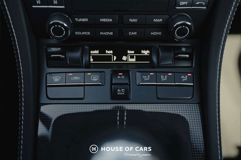 Porsche 718 Cayman GT4