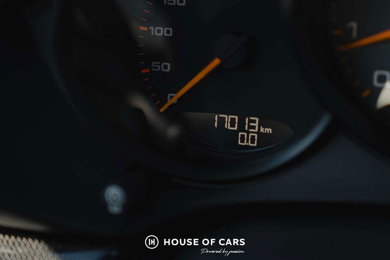 Porsche 718 Cayman GT4