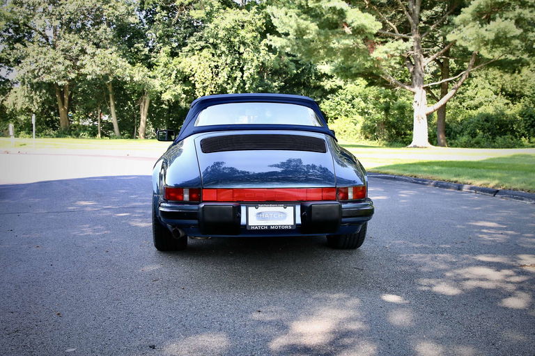Porsche 911 Carrera 3.2 (US)