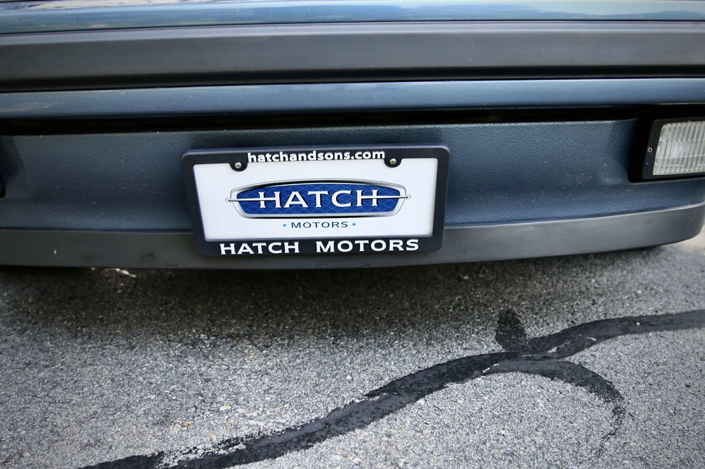 Porsche 911 Carrera 3.2 (US)