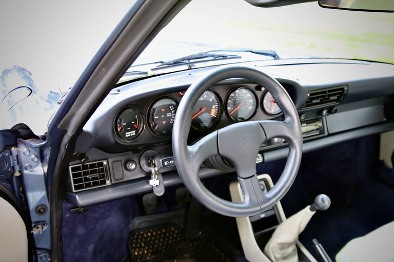 Porsche 911 Carrera 3.2 (US)