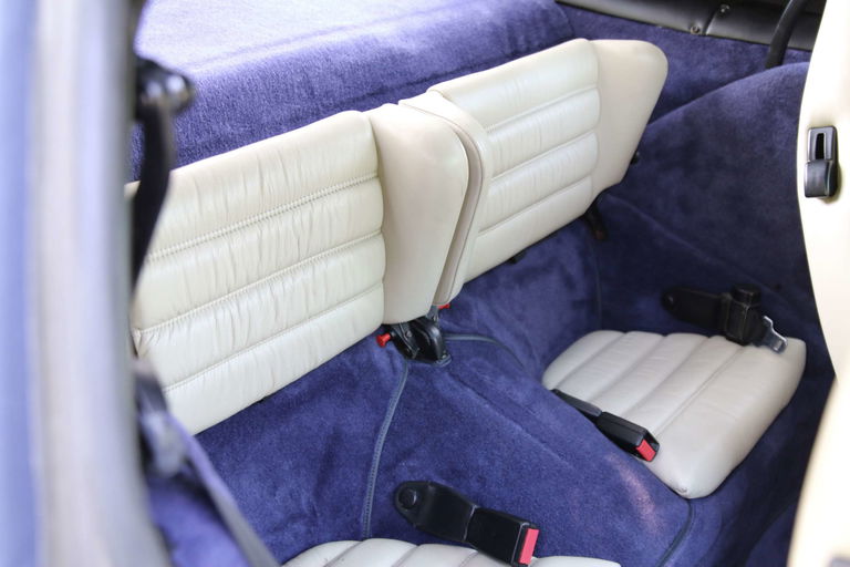 Porsche 911 Carrera 3.2 (US)